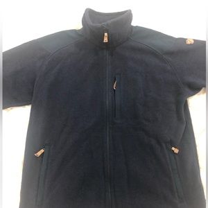 Fjallraven XL Navy BuckFleece.Good condition.